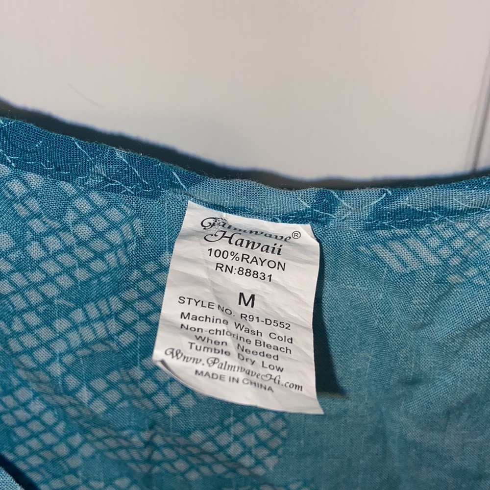 Palmwave Hawaiian green palm dress. 🌴 - Picture 2 of 3